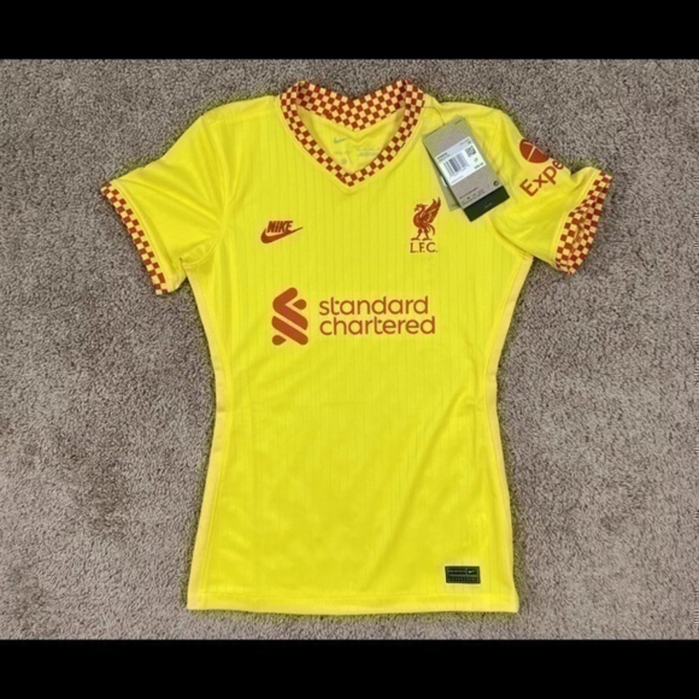 NEW Sz XS Women Nike Liverpool FC 2020-21 Stadium Third Jersey Yellow DB6227-704 - Picture 1 of 4